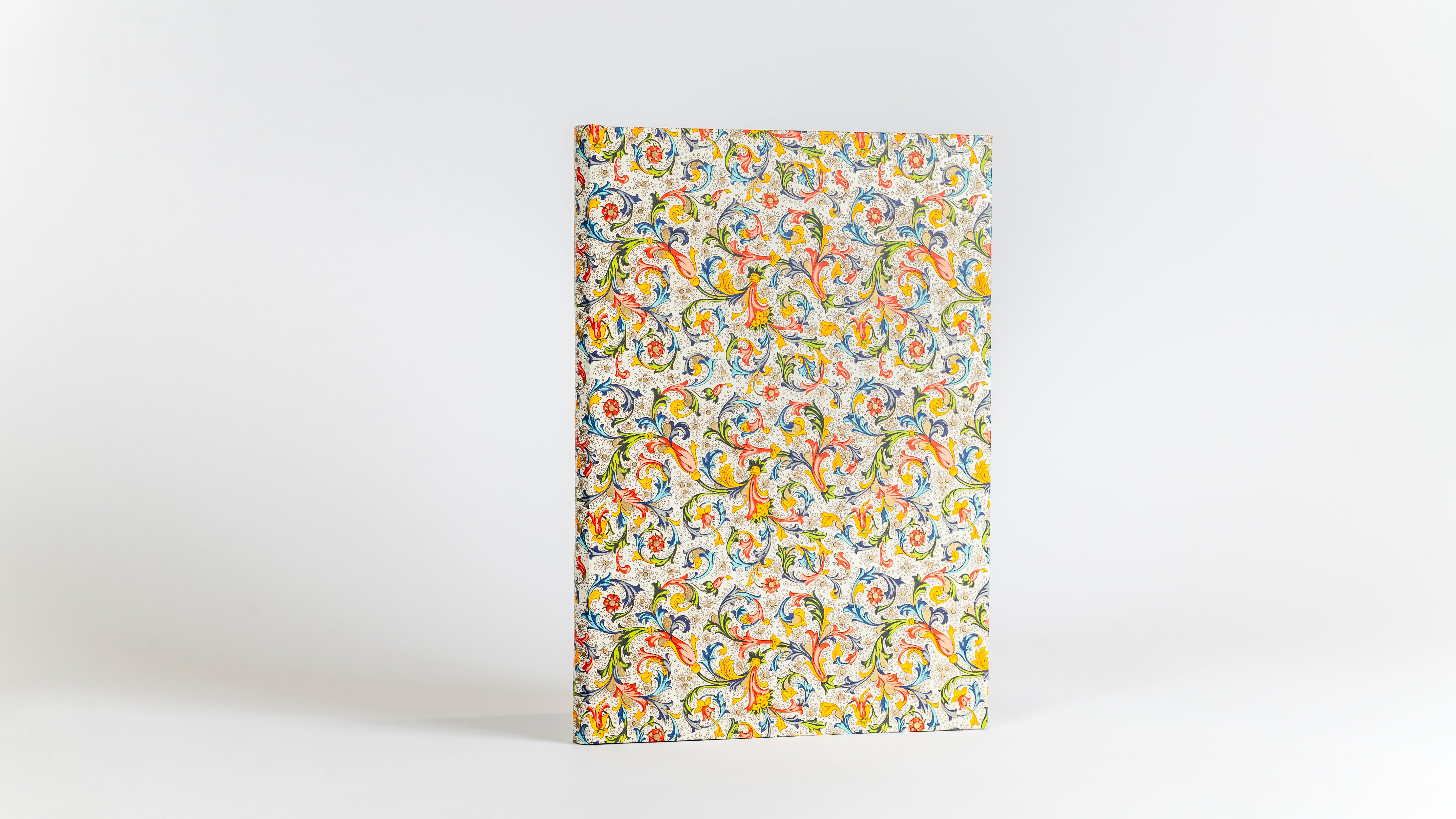 Paper notebook 21x30