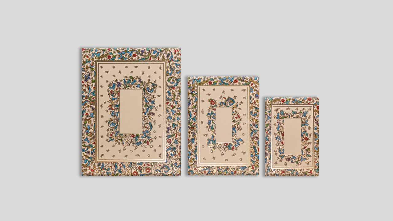 Biglietti e carte da lettera decorati