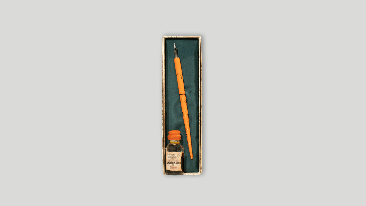 Set canotti con inchiostro