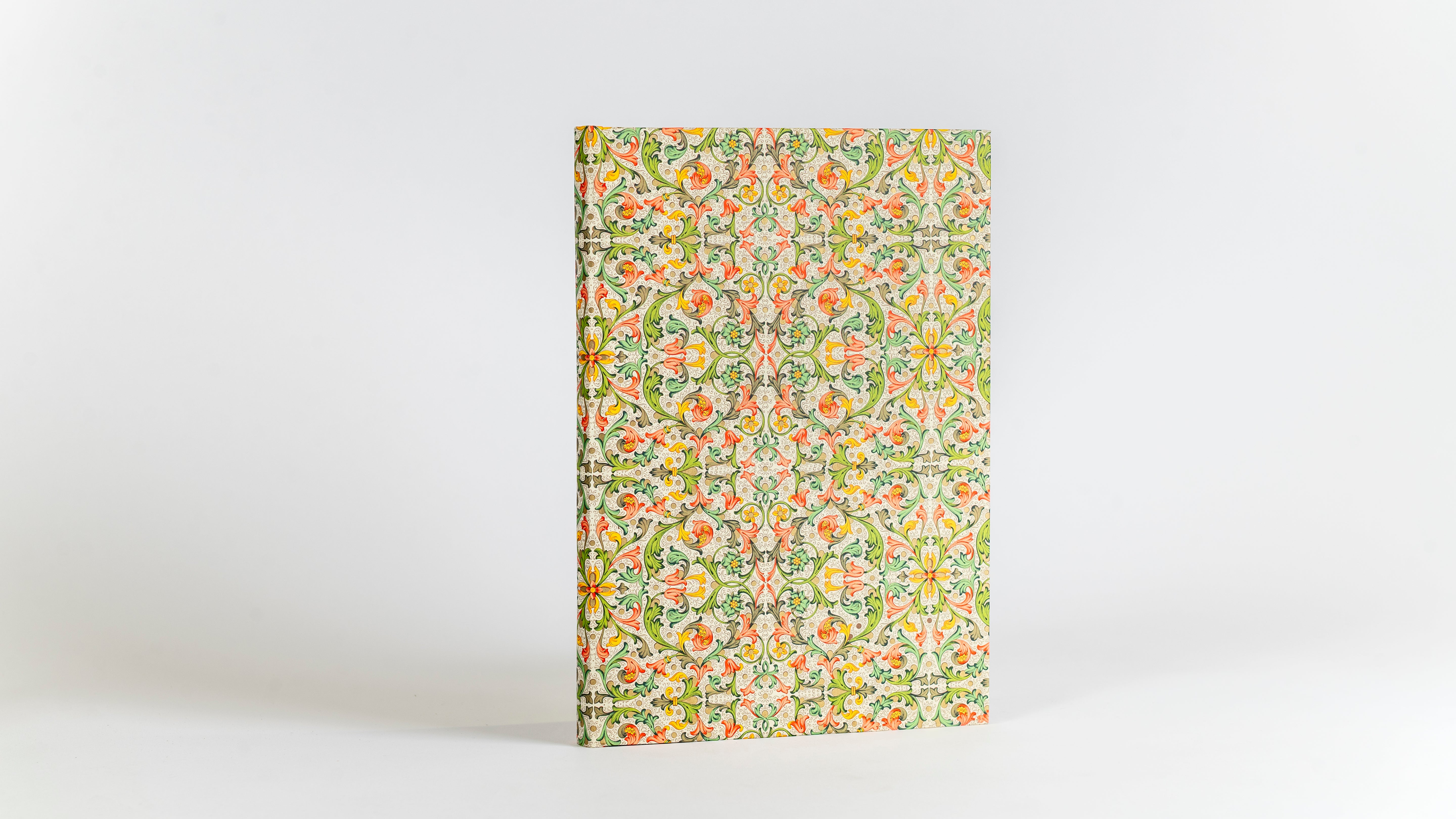 Paper notebook 21x30