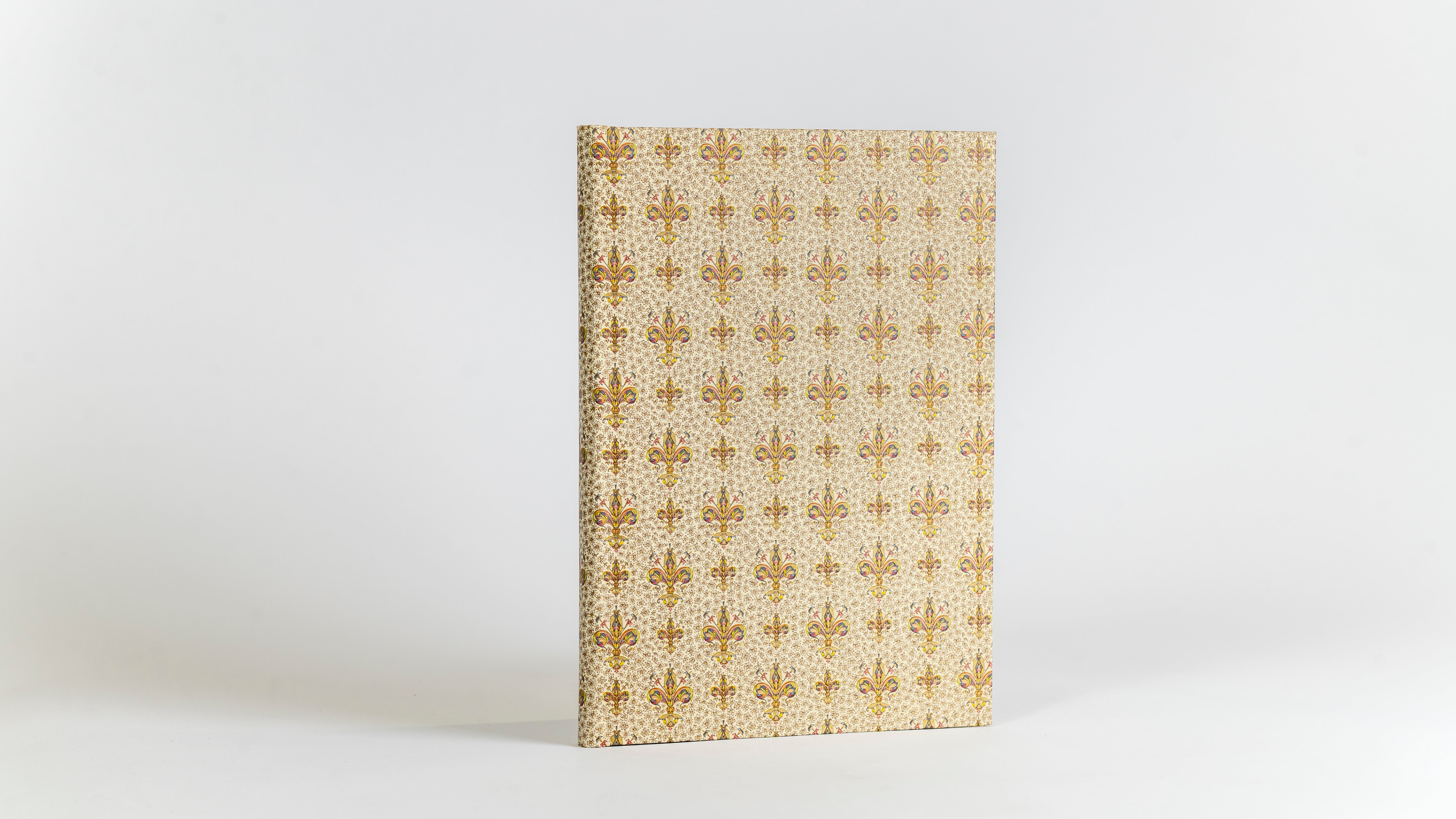 Paper notebook 21x30