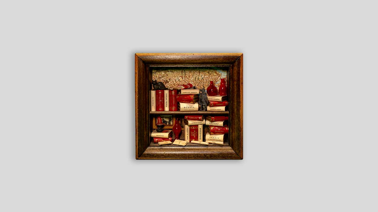 "Cube" mini-library